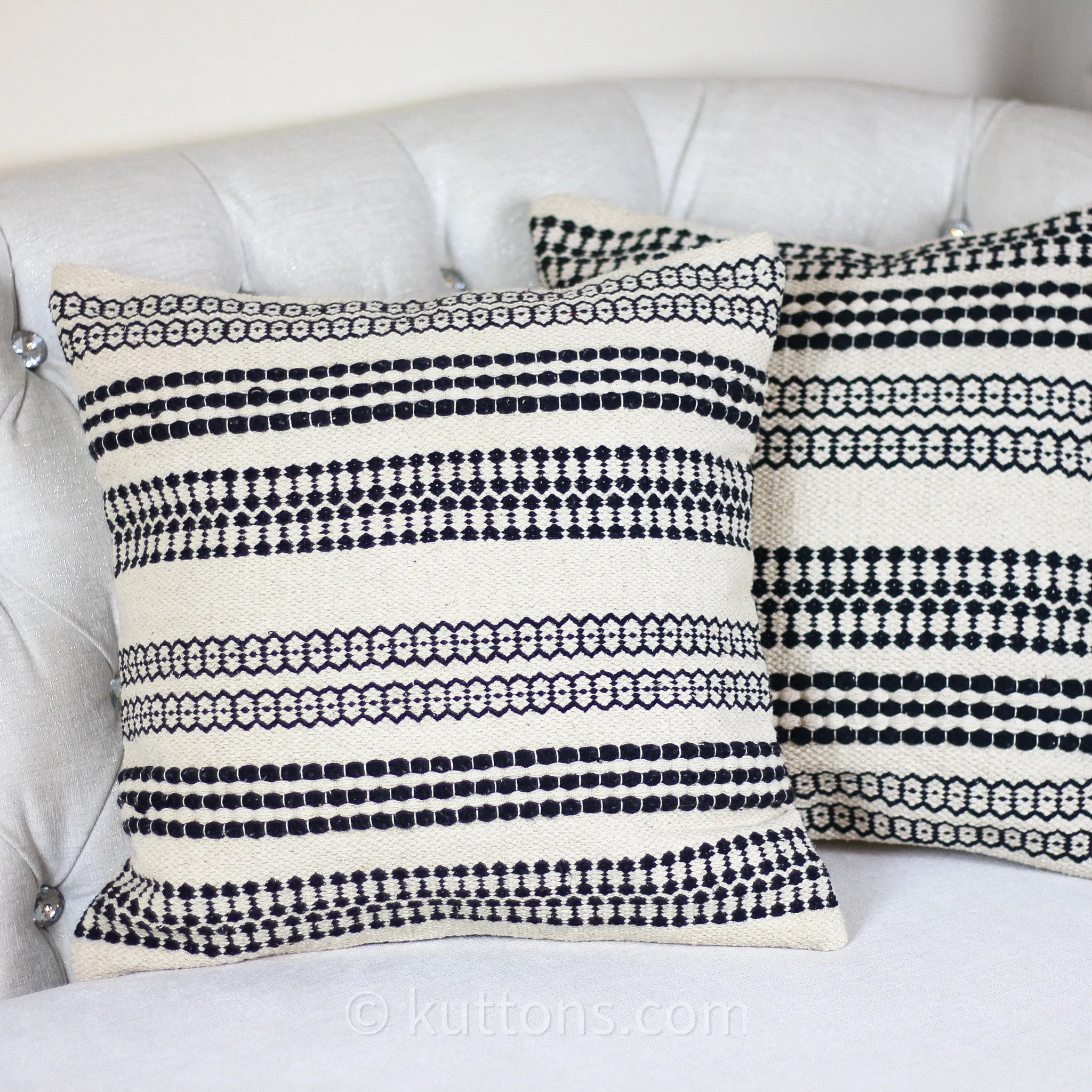 Handwoven Textured Cotton Bohemian Throw Pillow Cover | White-Black, 18x18"
