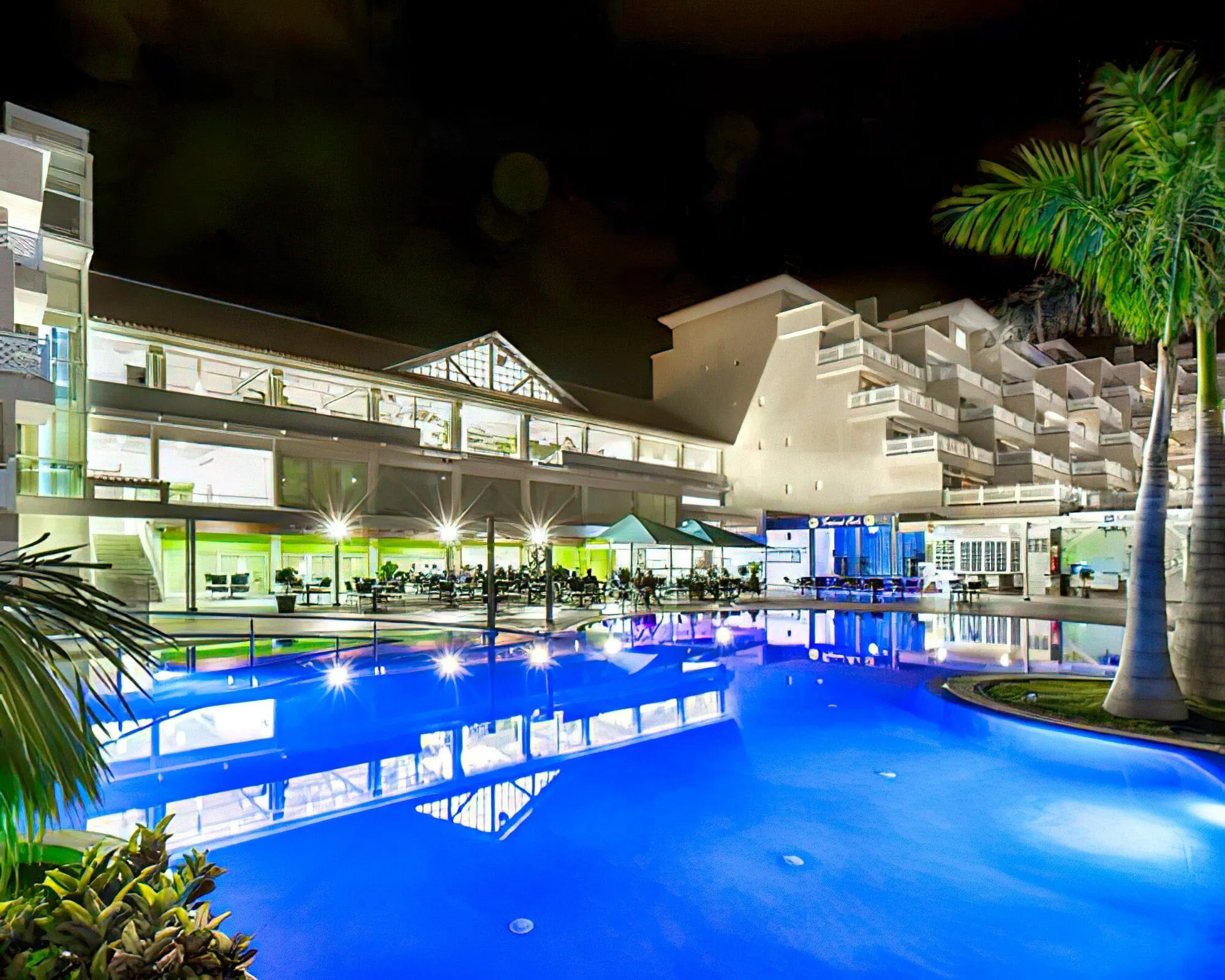 Hotel Tropical Park
