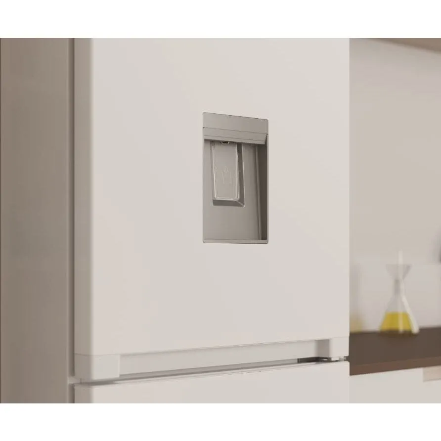 Indesit INFC850TI1WAQUA1 50-50 Frost Free Fridge Freezer White 322 litre capacity