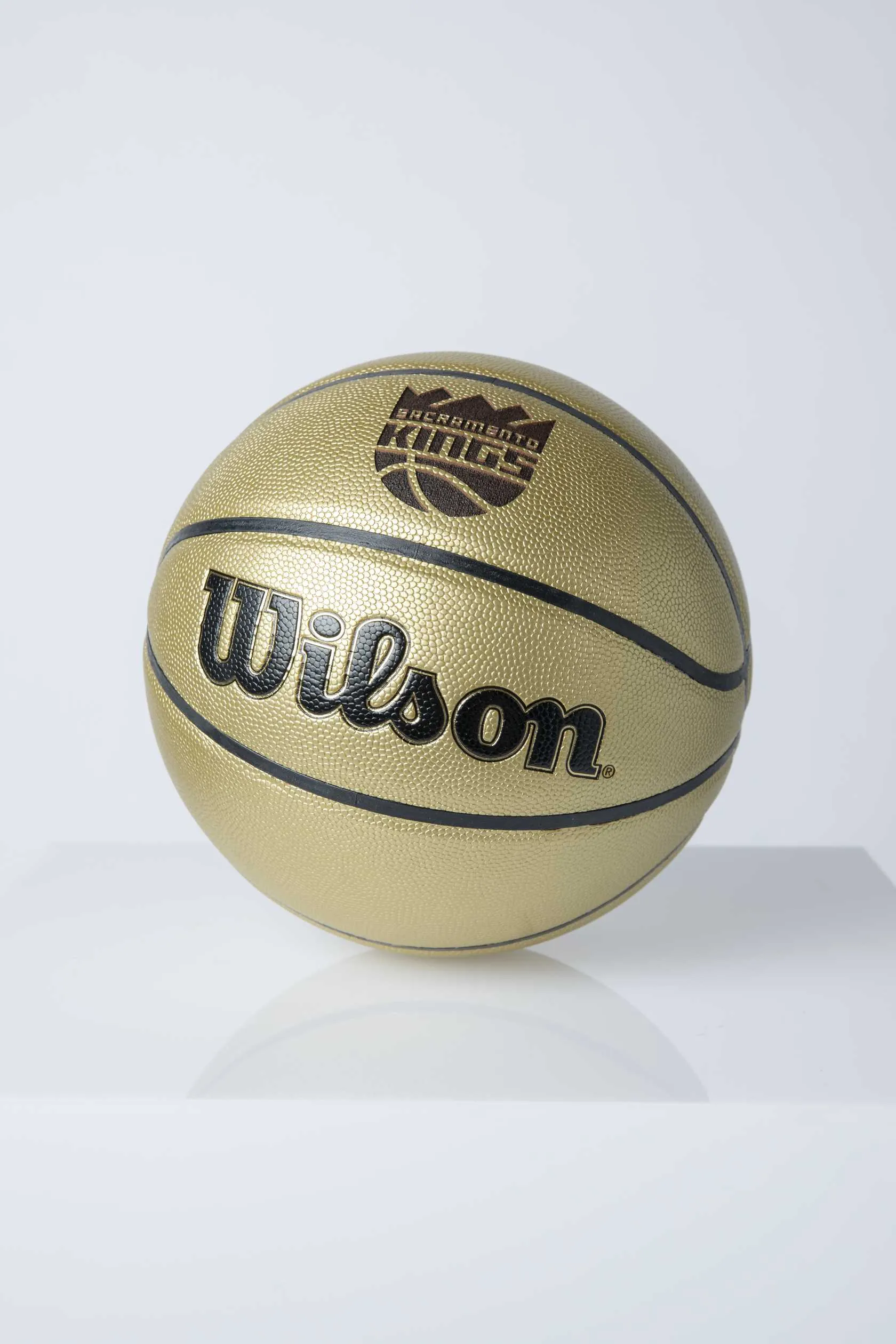 Kings Metallic Basketball