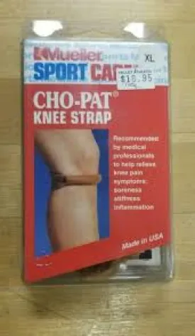 Mueller CHO-PAT Knee Strap
