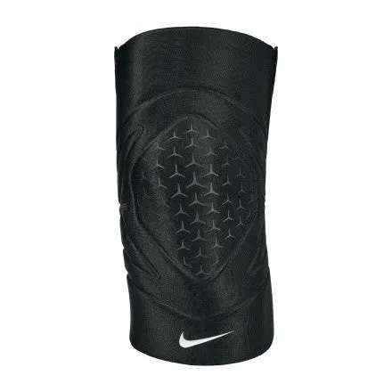 Nike Pro Closed Patella Knee Sleeve
