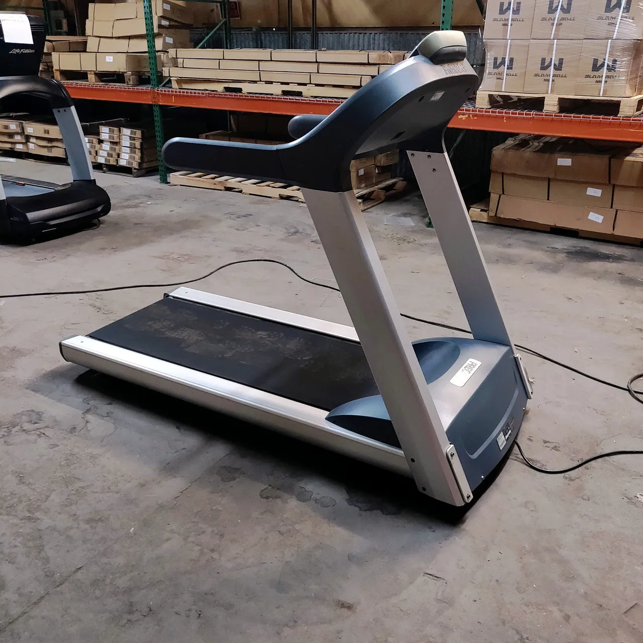 Refurbished Precor Treadmill 932i Commercial Grade